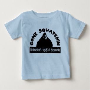 Borta Squatchin - det finns SQUATCH i dessa T Shirt