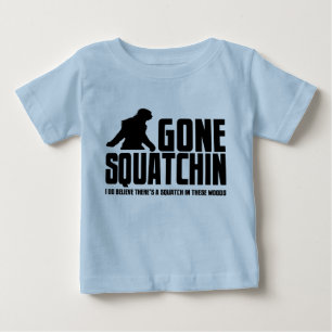 Borta Squatchin - rolig Bigfoot troende Tee