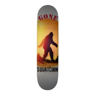 Borta Squatchin solnedgångSilhouette Mini Skateboard Bräda 18,5 Cm