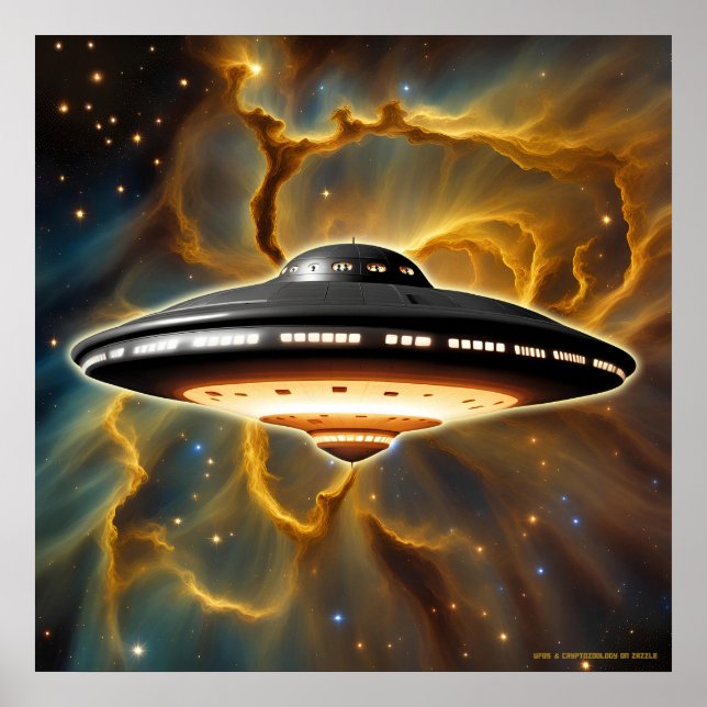 Bortom Golden Veil: Enigmatic Saucer & ET Crew Poster (Framsidan)