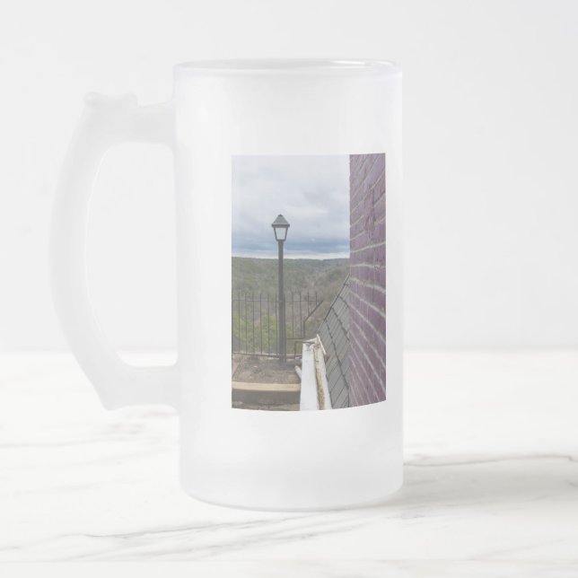 Bortom halvmånen frostat ölglas (Vänster)