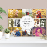 Bortom Ord minns du Photo Collage White Canvastryck<br><div class="desc">Tänk på fotokollage, för att älska minnet av en vän eller många-familjemedlemmar. Ordalydelsen i mitten lyder "älskad bortom ord, missad utom räckhåll" och är skriven i elegant och modern versaltypografi. Fotomallen är konfigurerad så att du kan lägga till 10 av dina favoritfoton för att skapa din egen unika keepé, som...</div>