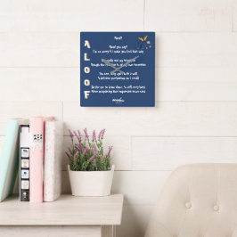 Borttappad i Quatrain av Adiela Akoo - Aloof Clock Fyrkantig Klocka