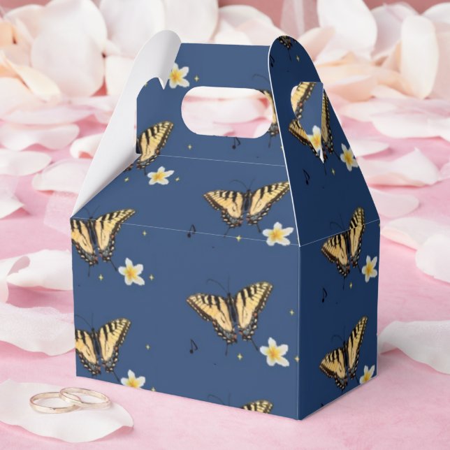 Borttappad i Quatrain av Adiela Akoo - Butterfly Presentaskar (Bröllop)