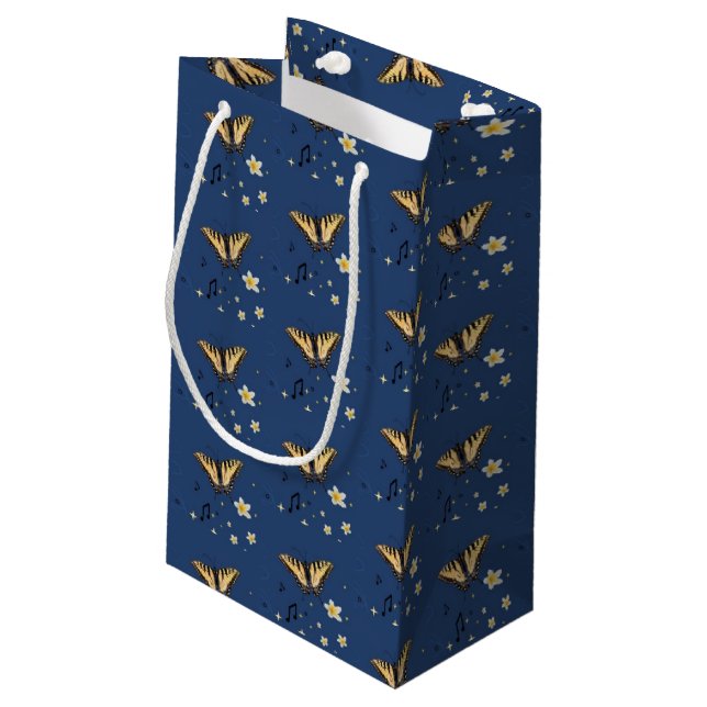 Borttappad i Quatrain av Adiela Akoo - Gift Bags (Baksidan Vinklad)