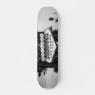 Borttappad Vegas Art Project Skateboard