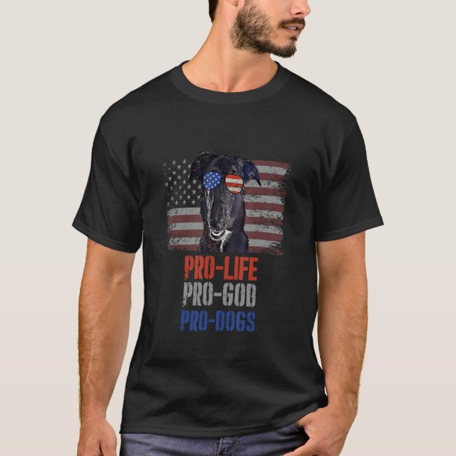 Borzoi Pro Life Pro God Pro Hundar T Shirt (Framsida)