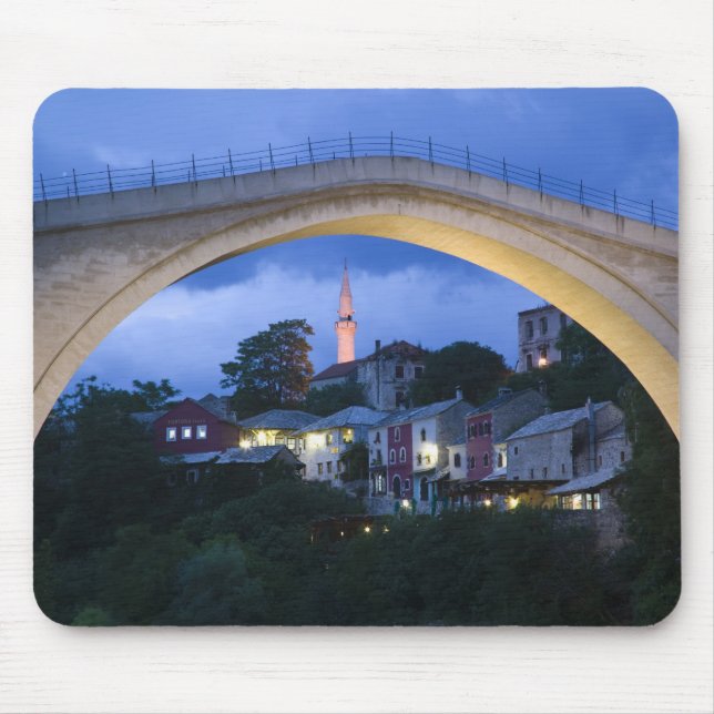 Bosnien-Hercegovina - Mostar. Gamla bron 2 Musmatta (Framsidan)