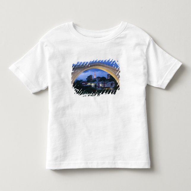 Bosnien-Hercegovina - Mostar. Gamla bron 2 Tee (Framsida)