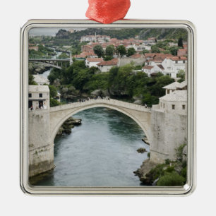 Bosnien-Hercegovina - Mostar. Gamla bron Julgransprydnad Metall