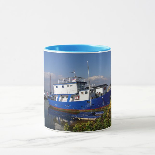 Bostadsbåt på Isle of Wight Mugg (Center)