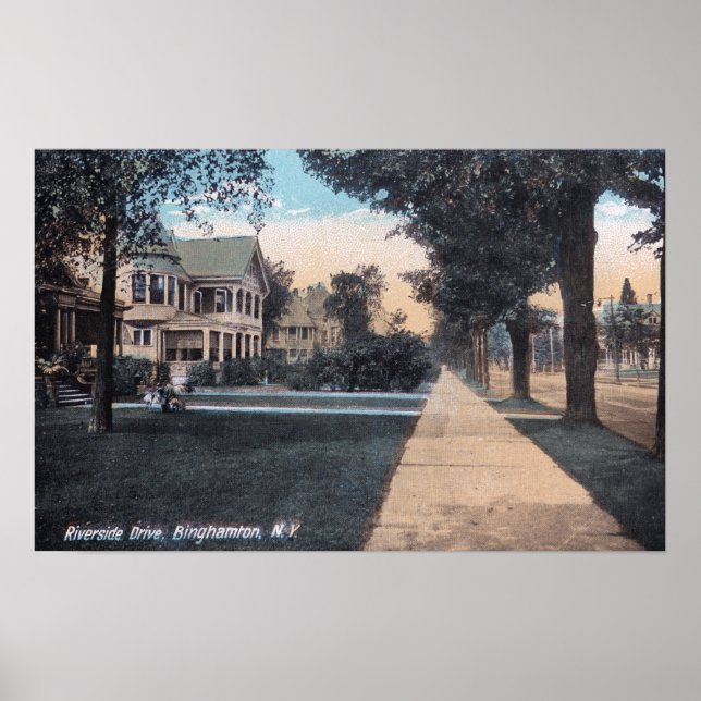 Bostadsmiljö på Riverside Drive Poster (Framsidan)