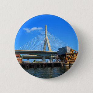 Boston överbryggar fotoet på gåvor knapp