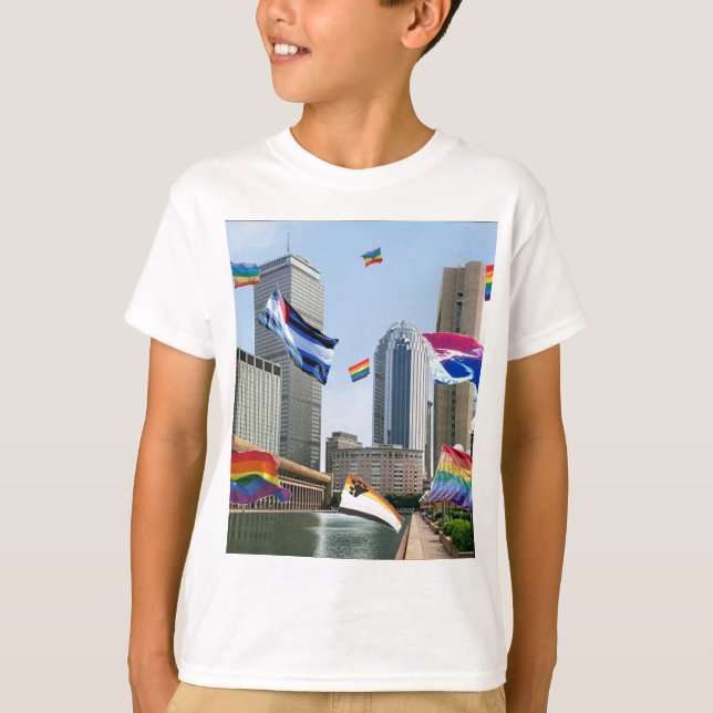 Boston pride t shirt (Framsida)