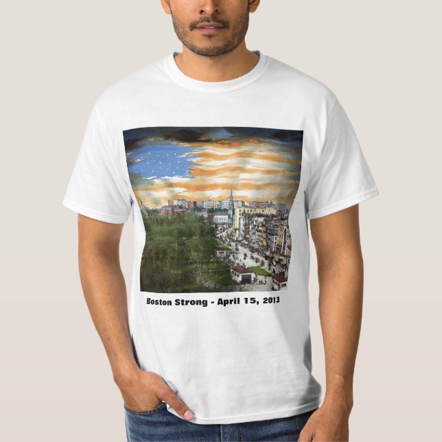 Boston som är stark - i minne av April 15, 2013 Tee Shirt (Framsida)