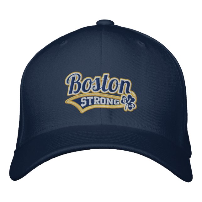Boston Strong Ballpark Shamrock embroized Cap Broderad Keps (Framsida)