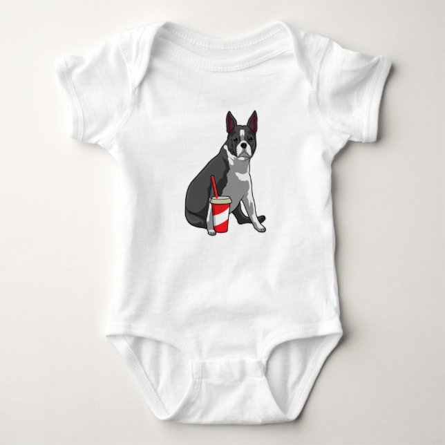 Boston Terrier med Drink T Shirt (Framsida)