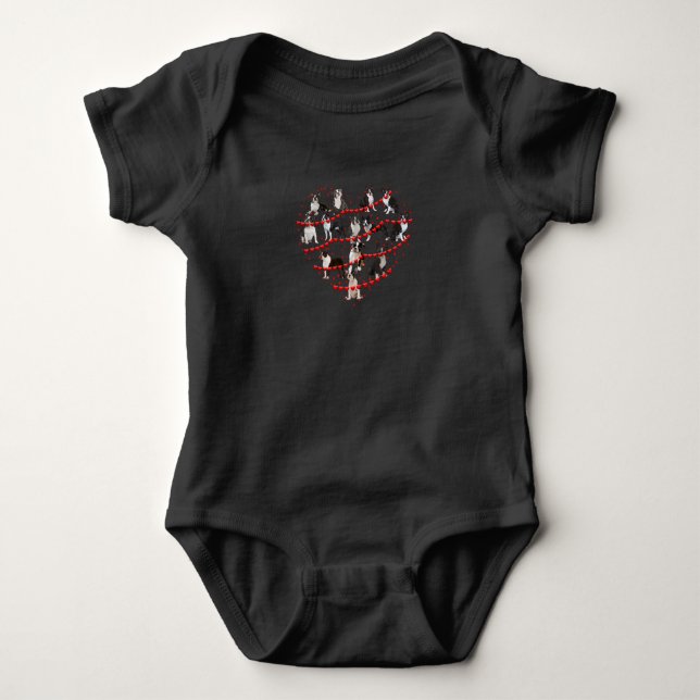 Boston Terrier Valentines Day Red Heart T Shirt (Framsida)
