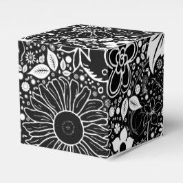 Botaniska beauties Black Square Favor Box Presentaskar