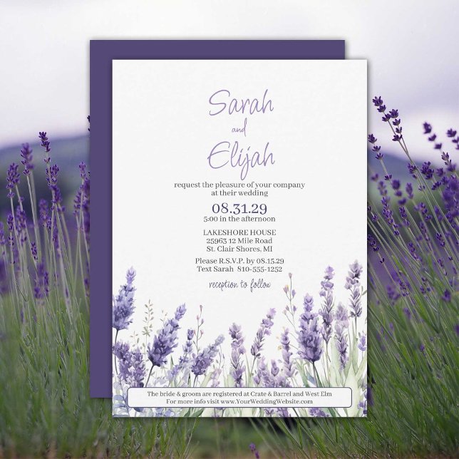 Botaniska lavender Flowers Avslappnad Bröllop Inbjudningar (Lavender blooms across the bottom of this pretty floral all-in-one wedding invitation.)