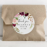 Botaniskt bröllop för Blommigt Tack Runt Klistermärke<br><div class="desc">Det här giftiga botaniska blommigten tack för ditt bröllop är en perfekt för ett modernt bröllop. Utformningen har vackra och färgstarka, handdragna blommor och blad, elegant placerade i attraktiva bouquets. Gör etiketten egen genom att inkludera namn, händelsen (om tillämpligt) och datum. De här klistermärkena kan ge komplimanger till en bröllopsmottagning,...</div>