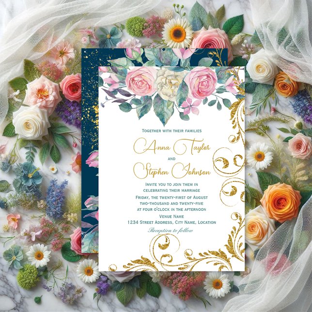 Botaniskt bukett med falska guldglittervirvlar inbjudningar (Elegant floral and faux gold swirls wedding invitation with customizable colors for invite back.)