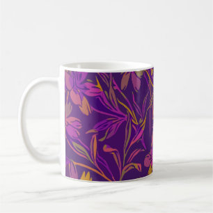 Botaniskt fet Blommönster i Mörkens Lila Kaffemugg