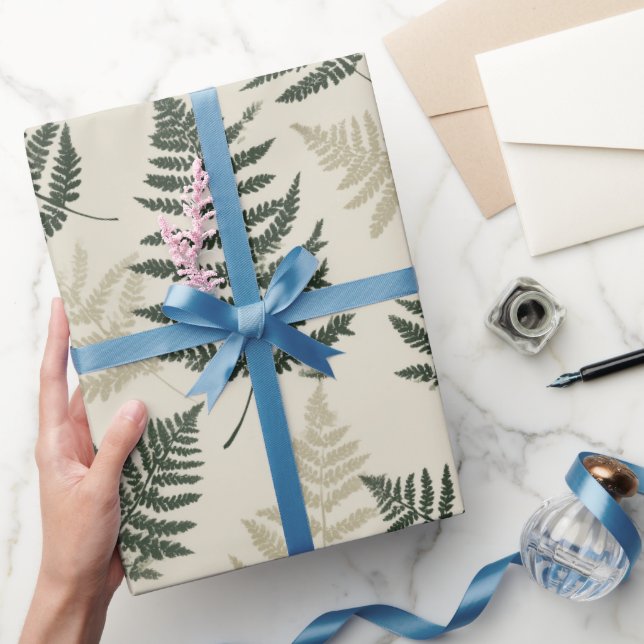 Botaniskt grön ormbunke beige blommönster presentpapper (Gifting)