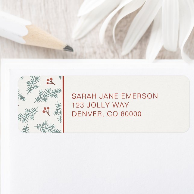Botaniskt jul returadressetikett returadress etikett (Greenery and Red Berries Botanical Personalized Holiday Return Address Label by Painted Paperie)