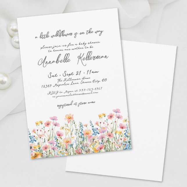 Botaniskt litet vildblommans Blommigt Babykläder Inbjudningar (Botanical A Little Wildflower Floral Baby Shower Invitation)