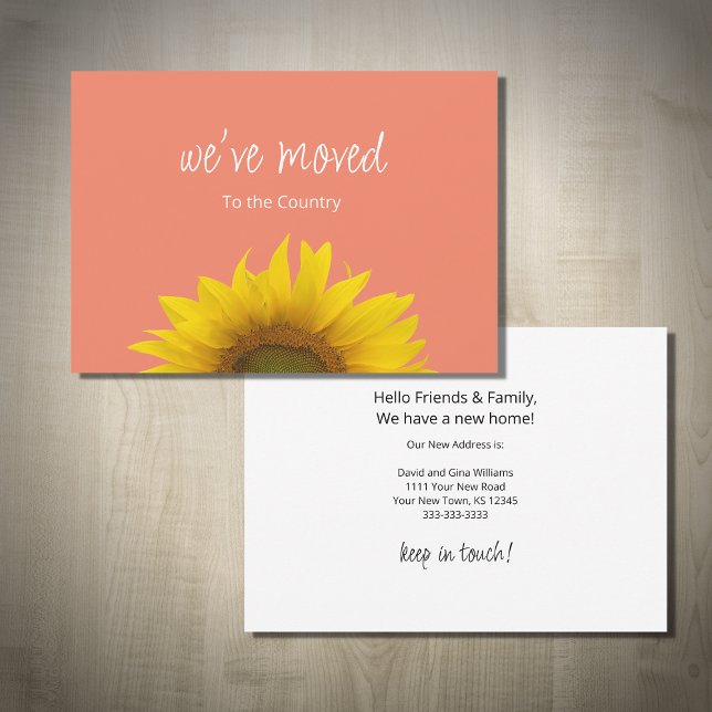 Botaniskt solrospersikofärgat Vi har flyttat Flytt Meddelande (Skapare uppladdad)