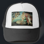 Botticelli - födelse av Venus Truckerkeps<br><div class="desc">Födelsen av Venus är en målning av Sandro Botticelli. c., 1482-1486 visar det gudinnan Venus, som har dykt upp från havet som en full fullvuxen kvinna som ankommer på hav-kusten (det Venus Anadyomene motiv). Den original- målningen rymms i det Uffizi gallerit i Florence.</div>