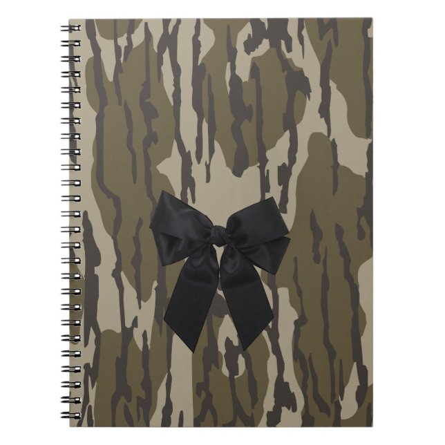 Bottomland Camo Cute Bow Ribbon for Women and Girl Anteckningsbok (Framsidan)