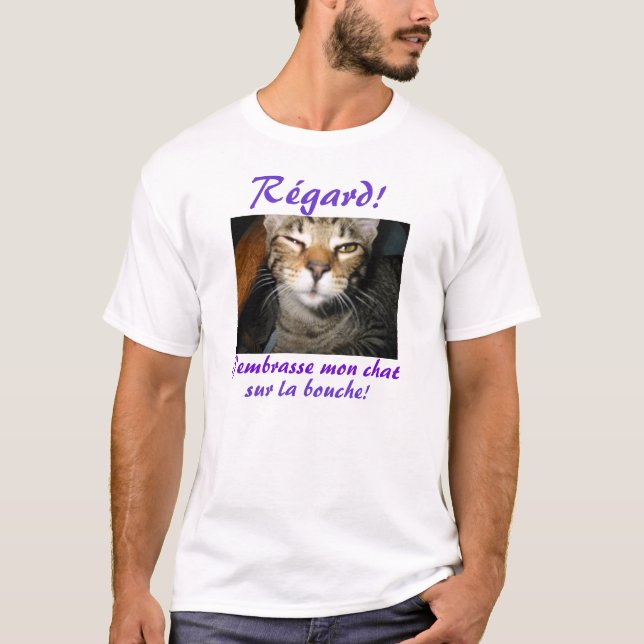 Bouche för la för J'embrasse måndag chattasur! Tee (Framsida)