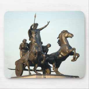 Boudicca staty i London souvenirfoto Musmatta