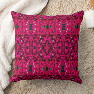 Bougainvillea Deep Pink Throw Pillow Kudde