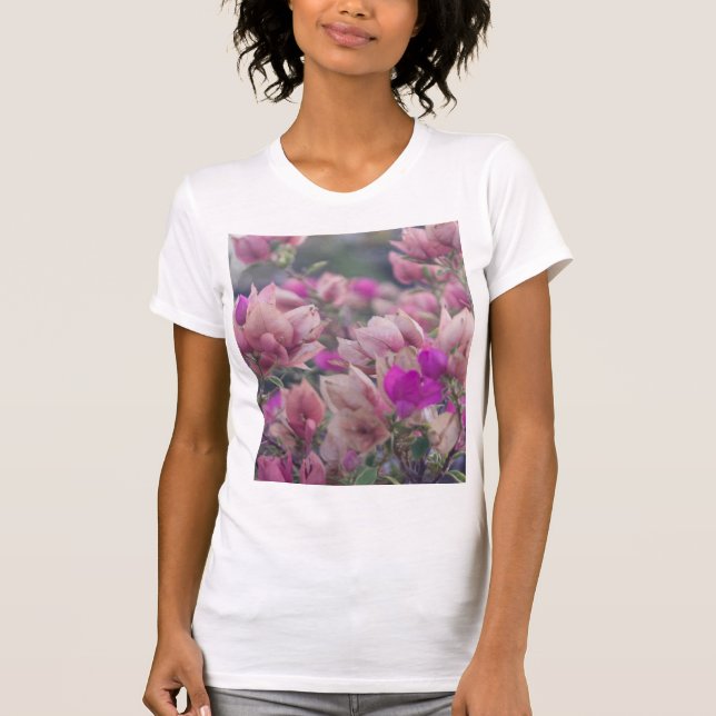 Bougainvillea Flowers T Shirt (Framsida)