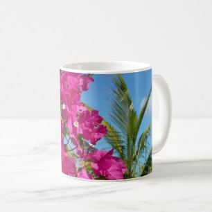 Bougainvillea och den tropiska naturområdet Handfl Kaffemugg