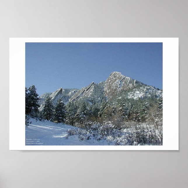 Boulder Flatirons in Snow Poster (Framsidan)