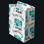 Bounshus Jumping Castle Birthday Namn Kids Boy<br><div class="desc">En söt blå och grönt som hoppar slott och boll mönster. Ett hand plockade-studsar hoppar över party boll ungarnas tema. En underbar för barn för både flickor och pojkar som kärlek ska spela,  hoppa och ha roligt. En perfekt som är utformad för barns sovrumsdekoration,  personliger och dekorationer för födelsedagsfest.</div>