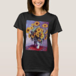 Bouquet av solblommor av Claude Monet, Vintage Art T-shirt<br><div class="desc">Bouquet of Sunblommor (1881) av Claude Monet är en vintage blommigt för bra konst som fortfarande är livmålning. Gult blommar från trädgården. En bukett av sommarsäsongssolrosor i vas. Om konstnären: Claude Monet (1840-1926) var en av grundarna av den Fransk målningsrörelsen och de flesta av hans målningar var "en plein luft"...</div>