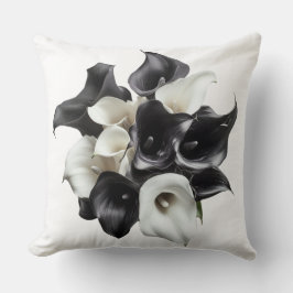 🖤🤍 Bouquet Élégant de Lys Noirs et Blancs Kudde