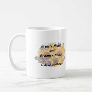 Bouquet of Sunblommor and Lila Statice Kaffemugg