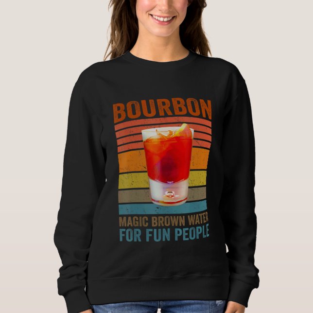 Bourbon Definition Magic Brown Water For Fun Peopl T Shirt (Framsida)