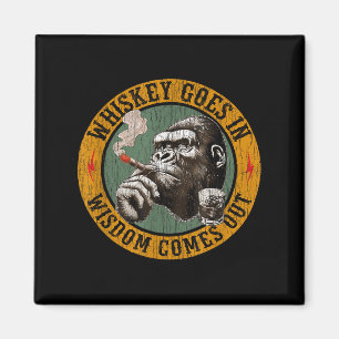 Bourbon Goes in Wisdom kommer ut från apan Whiskey Magnet