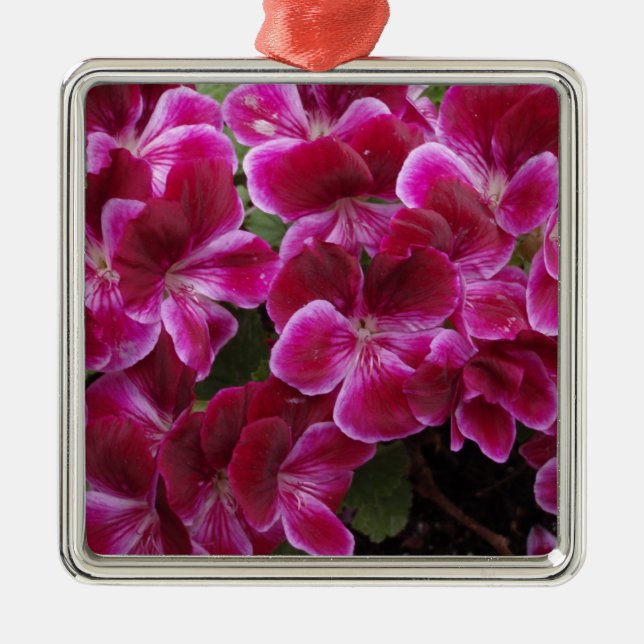 Bourgogne Geranium Julgransprydnad Metall (Framsidan)