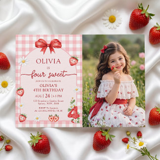 Bow Berry Fyra Söt Flickas 4-års Födelsedagsinbjud Inbjudningar