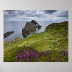 Bow Fiddle Sten, Portckie, Skottland Poster