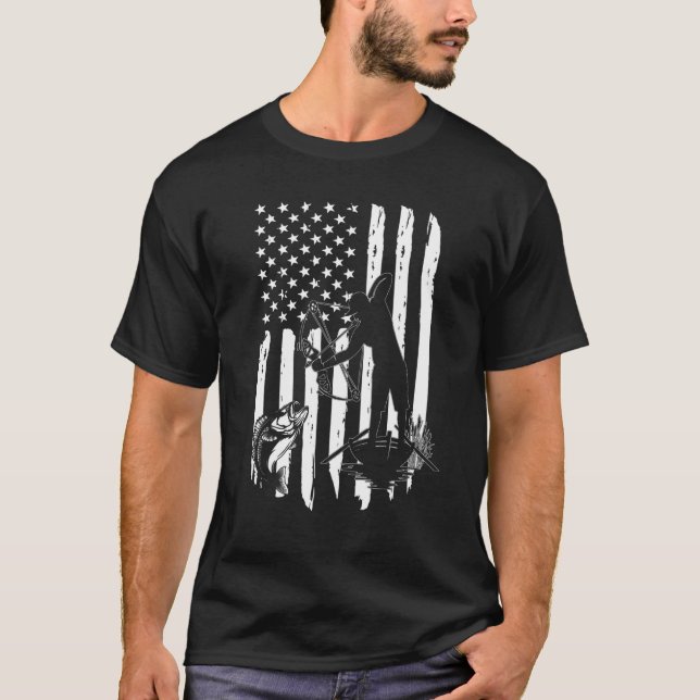 Bow Fishing American Flag Fishing T Shirt (Framsida)