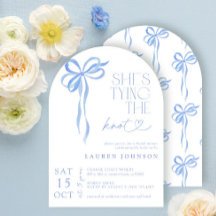 Bow, hon är på Knot Blue Bridal Shower